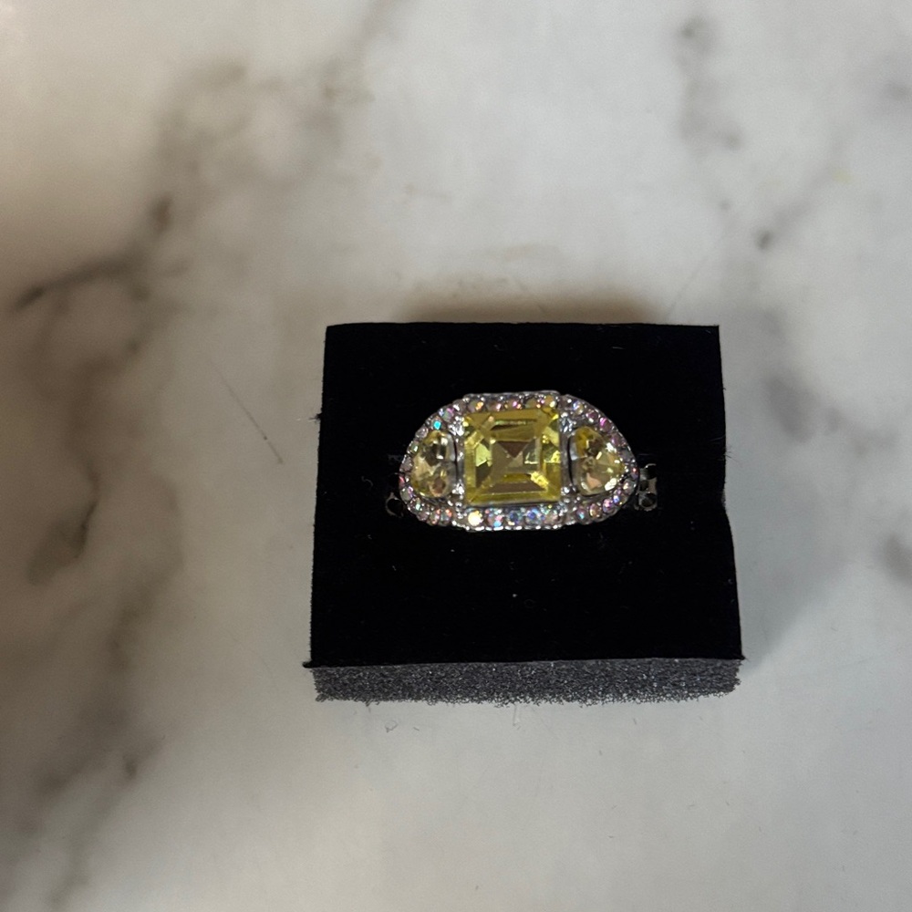 Yellow Crystal Halo Women's Ring